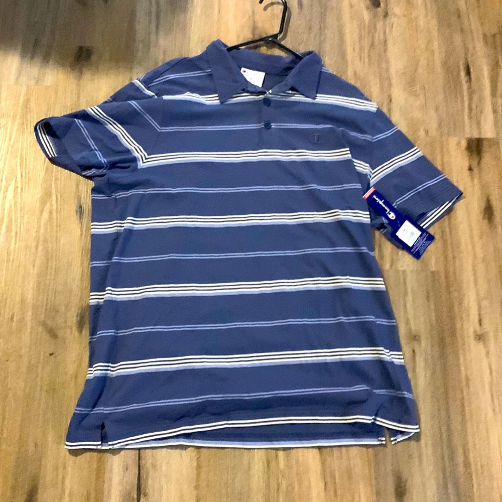 New with tags champion shirt